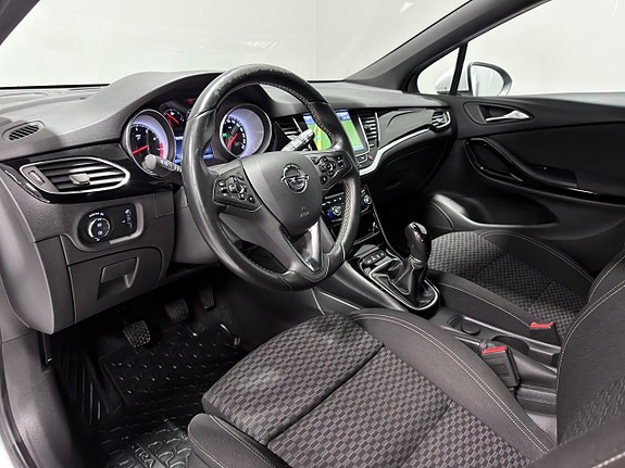 Opel Astra 15 of 27