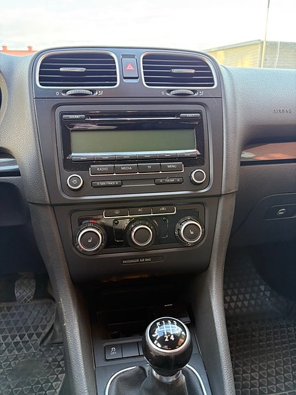 Volkswagen Golf VI 9 of 9