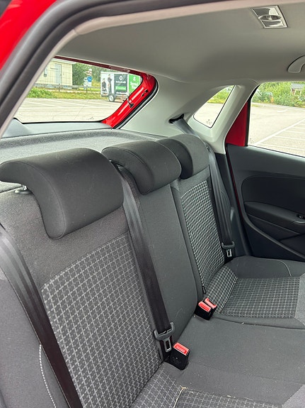 Volkswagen Polo 6 of 9