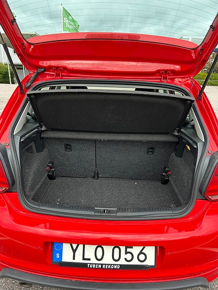 Volkswagen Polo 5 of 9