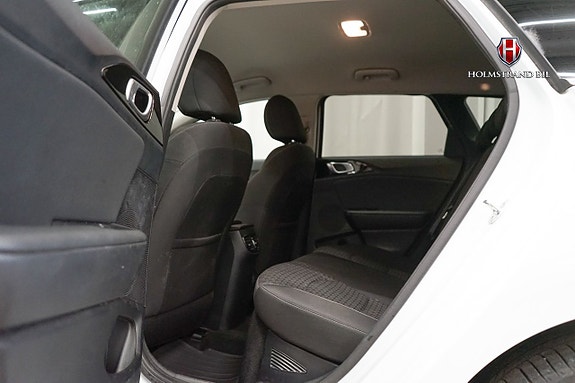 Kia Ceed 10 of 19