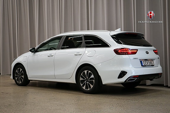 Kia Ceed 4 of 19