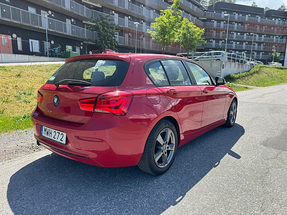 BMW 116d 3 of 5
