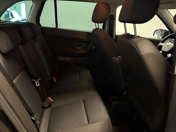 Skoda Fabia 13 of 15