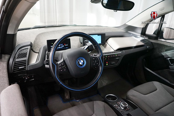 BMW i3 9 of 21