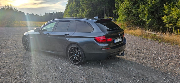 BMW 530d 3 of 13