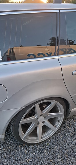Volvo V70 5 of 7