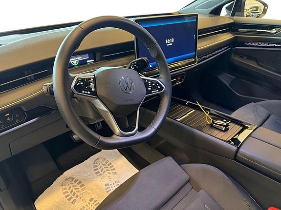 Volkswagen ID.7 10 of 17