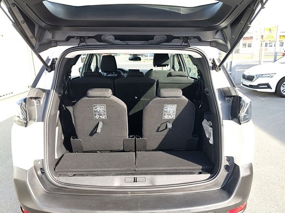Peugeot 5008 18 of 19