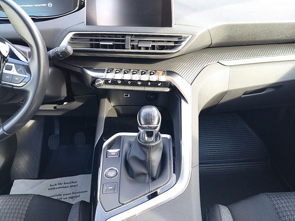 Peugeot 5008 11 of 19