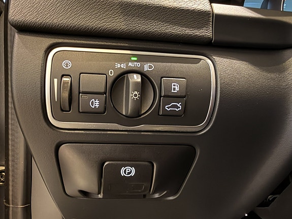 Volvo V60 Cross Country 19 of 22