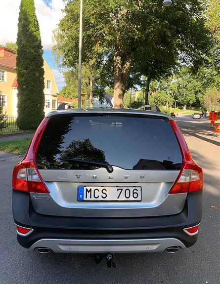 Volvo XC70 8 of 8