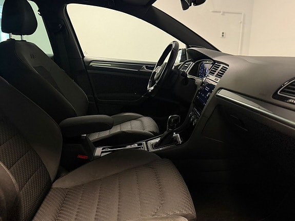 Volkswagen Golf I 16 of 22