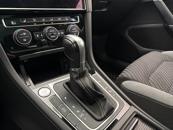 Volkswagen Golf I 27 of 30