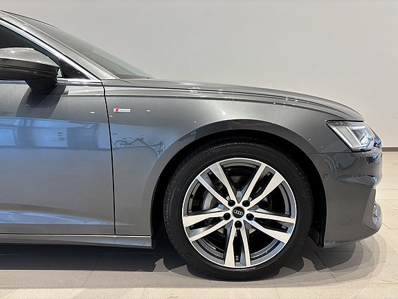Audi A6 5 of 21