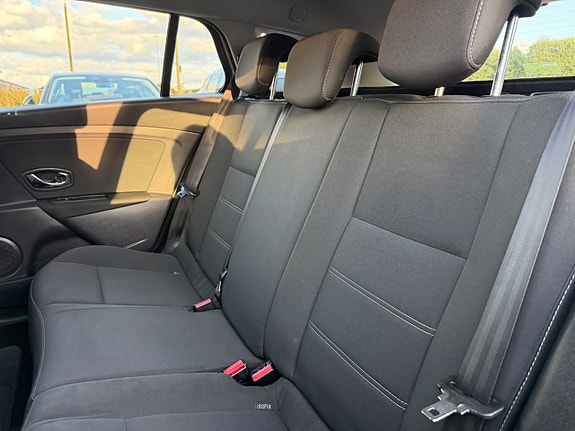 Renault Megane 13 of 21