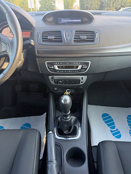 Renault Megane 19 of 21