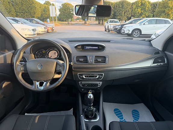 Renault Megane 16 of 21