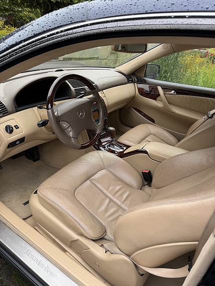 Mercedes-Benz CL500 7 of 17