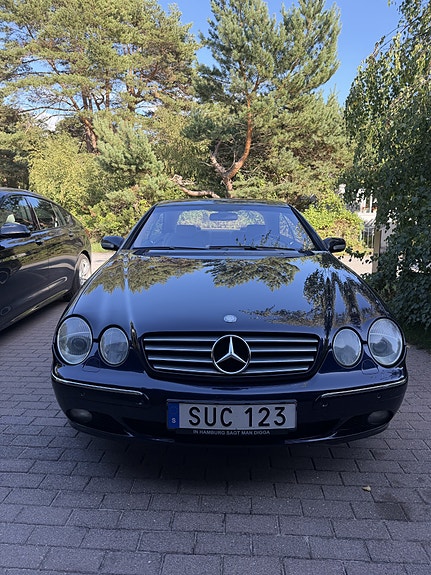 Mercedes-Benz CL500 3 of 17