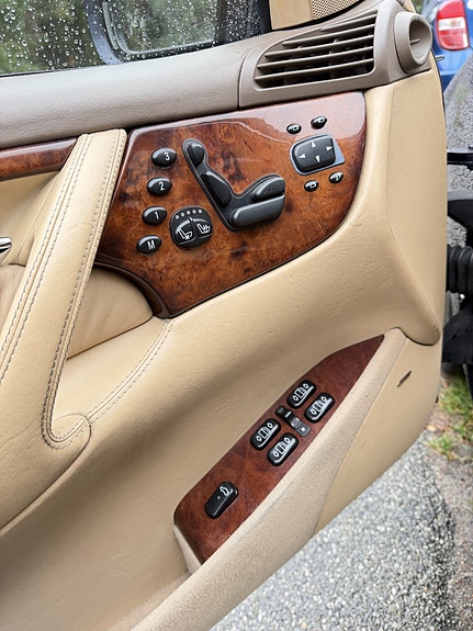 Mercedes-Benz CL500 11 of 17
