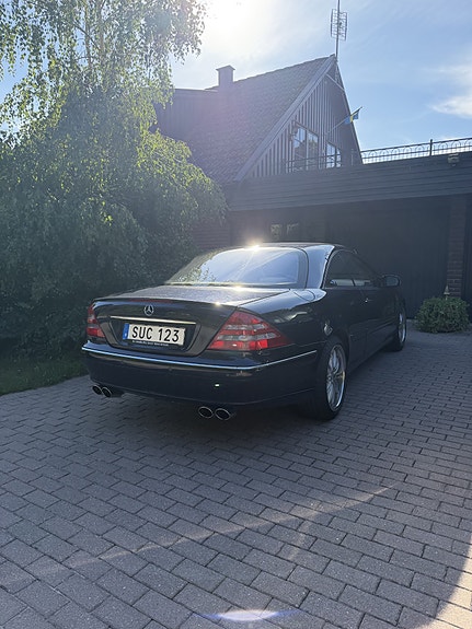 Mercedes-Benz CL500 5 of 17