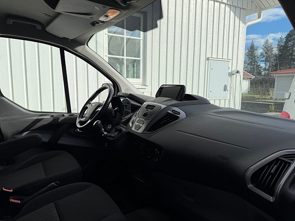 Ford Transit Custom 7 of 8