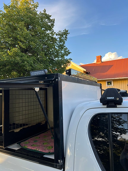 Toyota HiLux 7 of 10