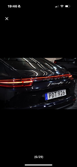 Porsche Panamera 4S 4 of 13