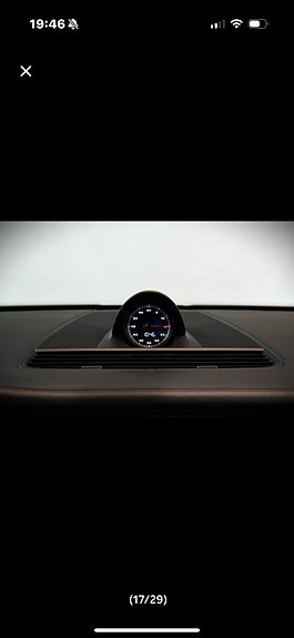 Porsche Panamera 4S 11 of 13