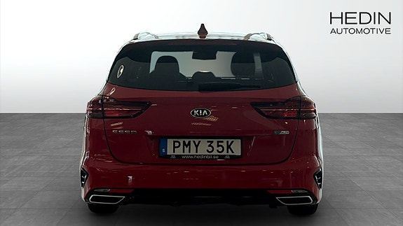 Kia Ceed 7 of 12