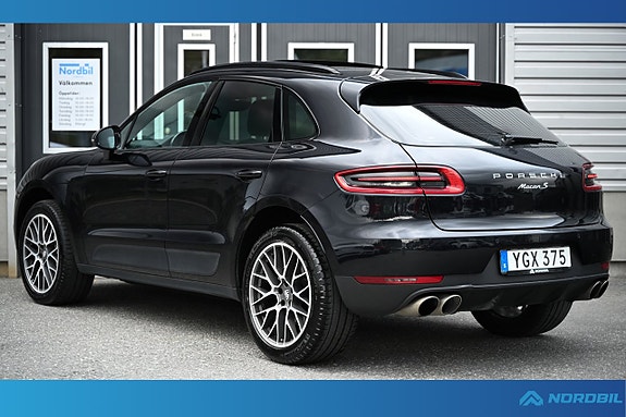Porsche Macan S 17 of 20