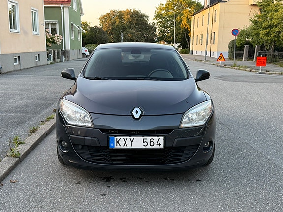 Renault Megane III 4 of 11