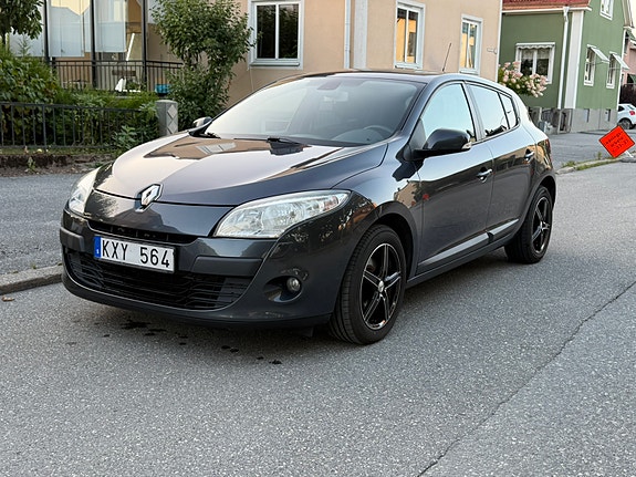 Renault Megane III 6 of 11