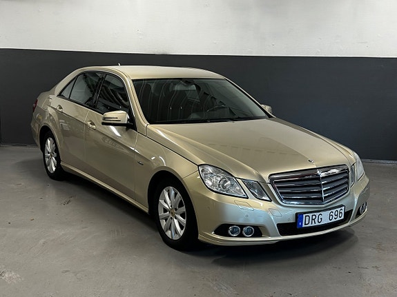 Mercedes-Benz E220 4 of 27