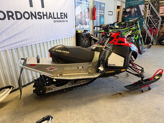 Polaris IQR 440 Original/Grymt skick/ Riktig skotercross klassiker 550:-/mån Frakt -07 5 of 9