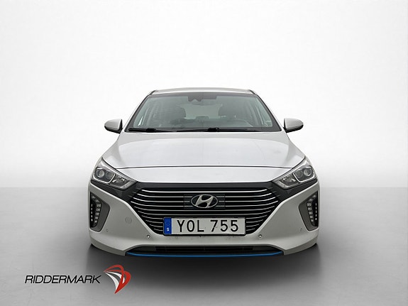 Hyundai IONIQ 2 of 30