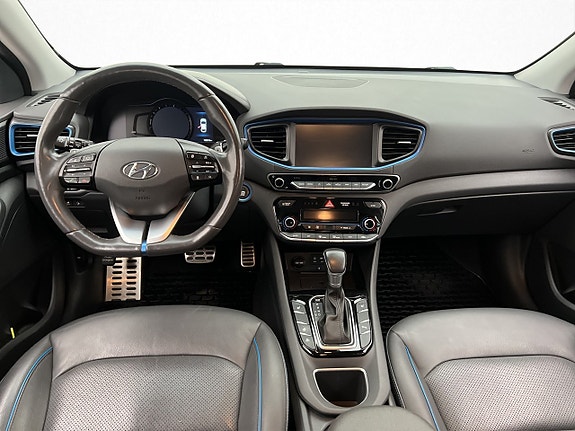 Hyundai IONIQ 16 of 30