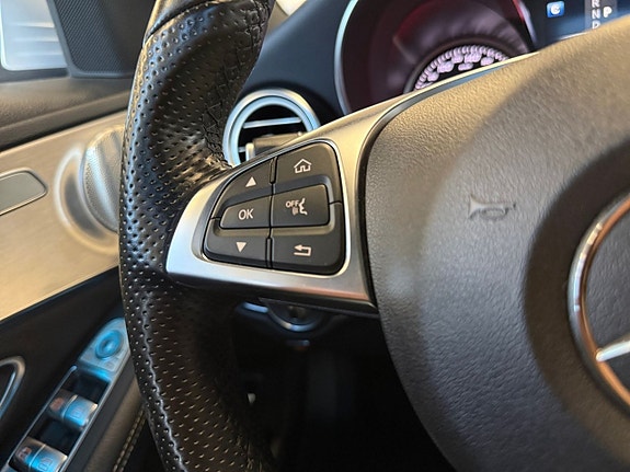 Mercedes-Benz C220 23 of 26