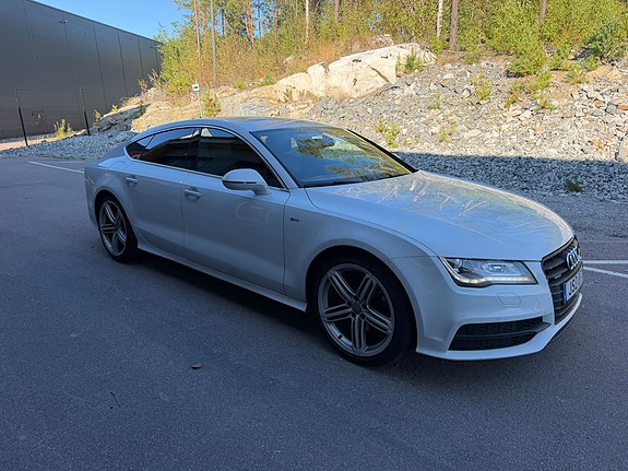 Audi A7 2 of 3