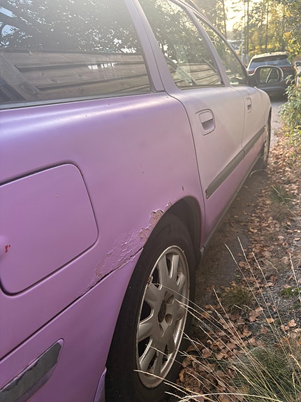 Volvo V70 6 of 12