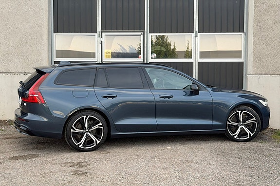Volvo V60 4 of 19