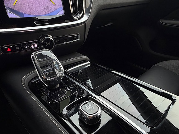 Volvo V60 16 of 19