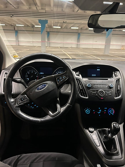 Ford Focus 6 of 7