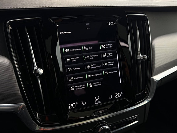 Volvo V90 Cross Country 22 of 24