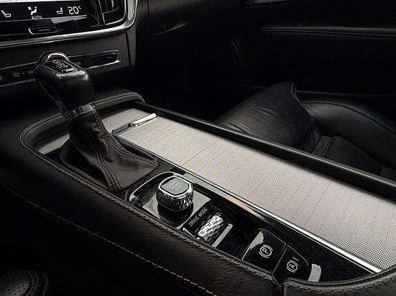 Volvo V90 Cross Country 17 of 24