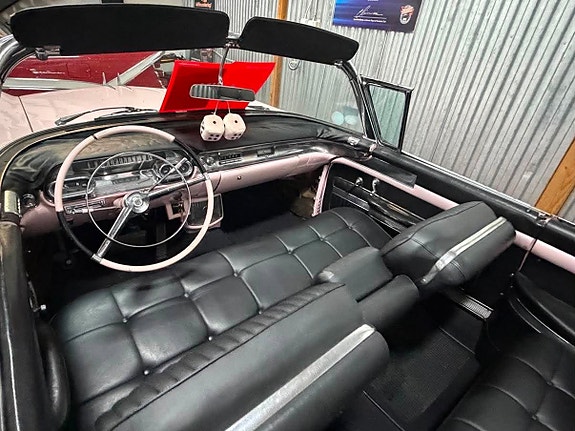 Cadillac Serie 62 11 of 21