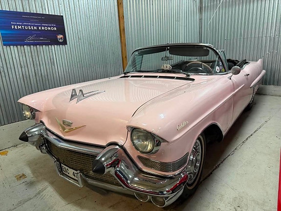 Cadillac Serie 62 2 of 21
