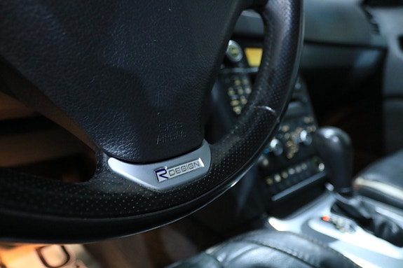 Volvo XC90 27 of 29