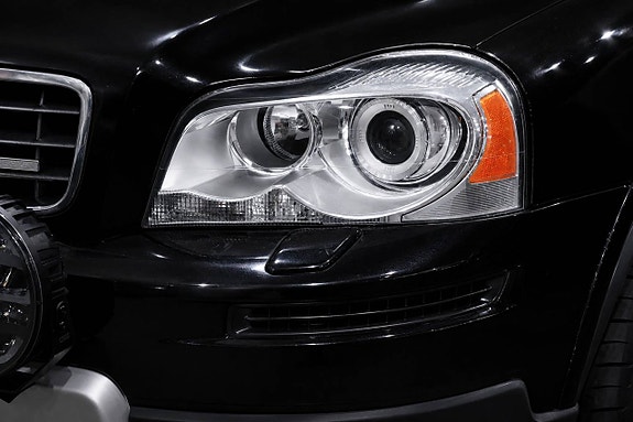 Volvo XC90 8 of 29